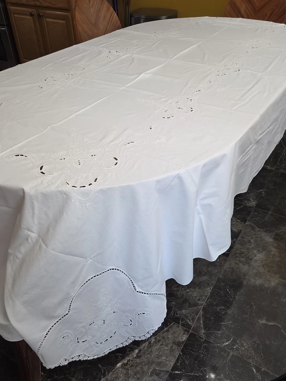 VTG Handmade White Cotton Rectangular Cutwork Embroidered  Tablecloth 230x64